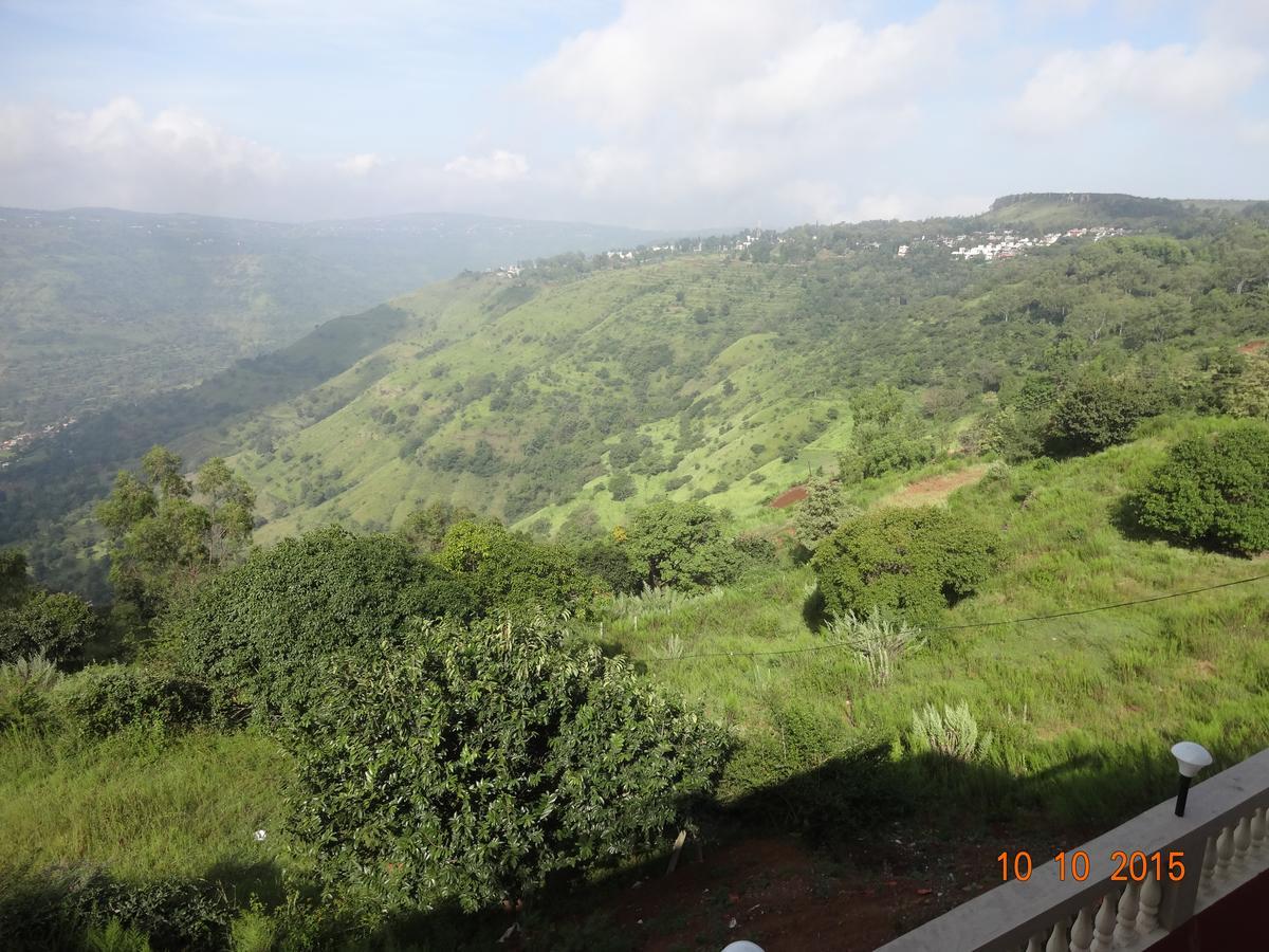 Malhar Bungalow Панчгани Экстерьер фото